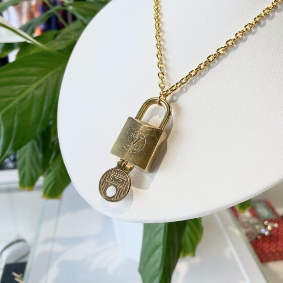 Vintage Edition - Repurposed Louis Vuitton Padlock Chain Necklace - Picture 3 of 6